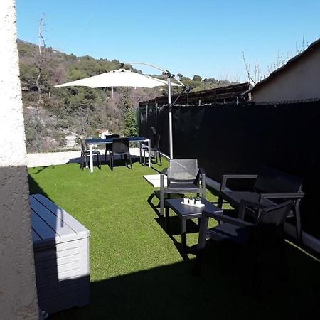 F1 Avec Un Espace Jardin Gattières Exterior foto