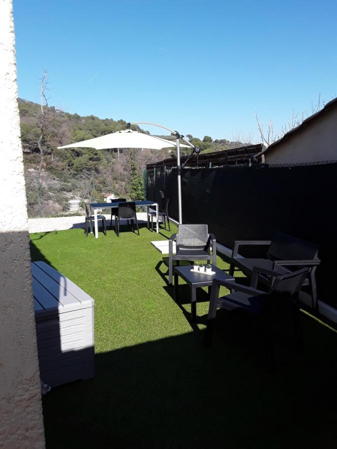 F1 Avec Un Espace Jardin Gattières Exterior foto